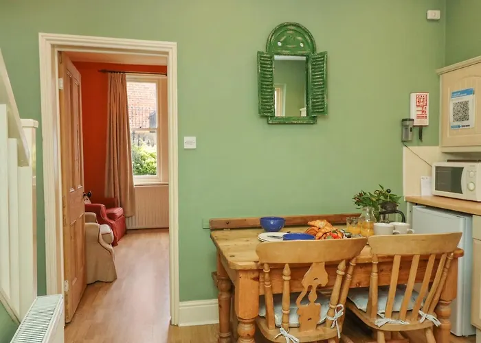 West End House * Whitby