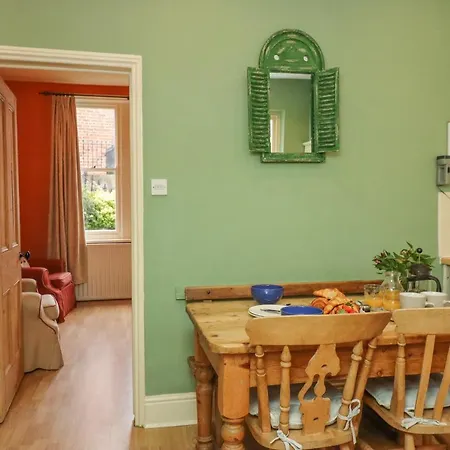 West End House * Whitby