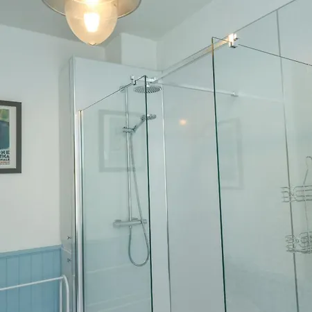 Ferienhaus West End House *